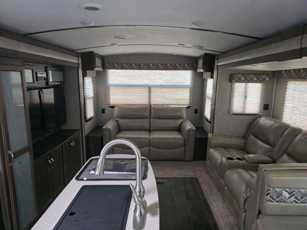 2018 keystone  BULLET - $25,700
