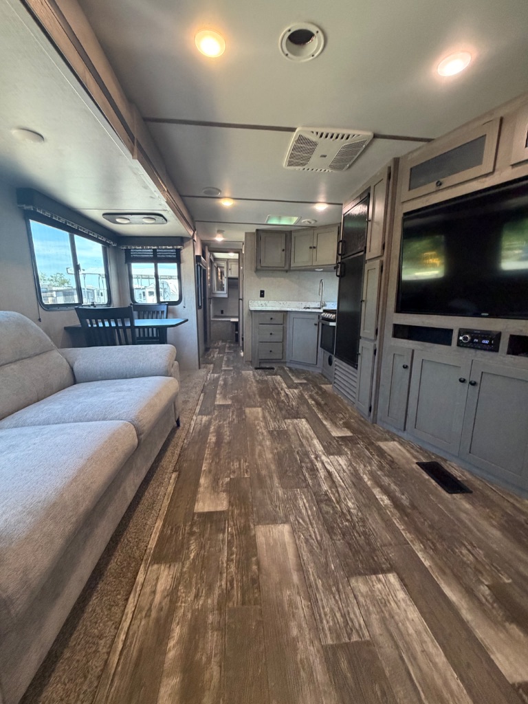 2020 Keystone Keystone - $22,995