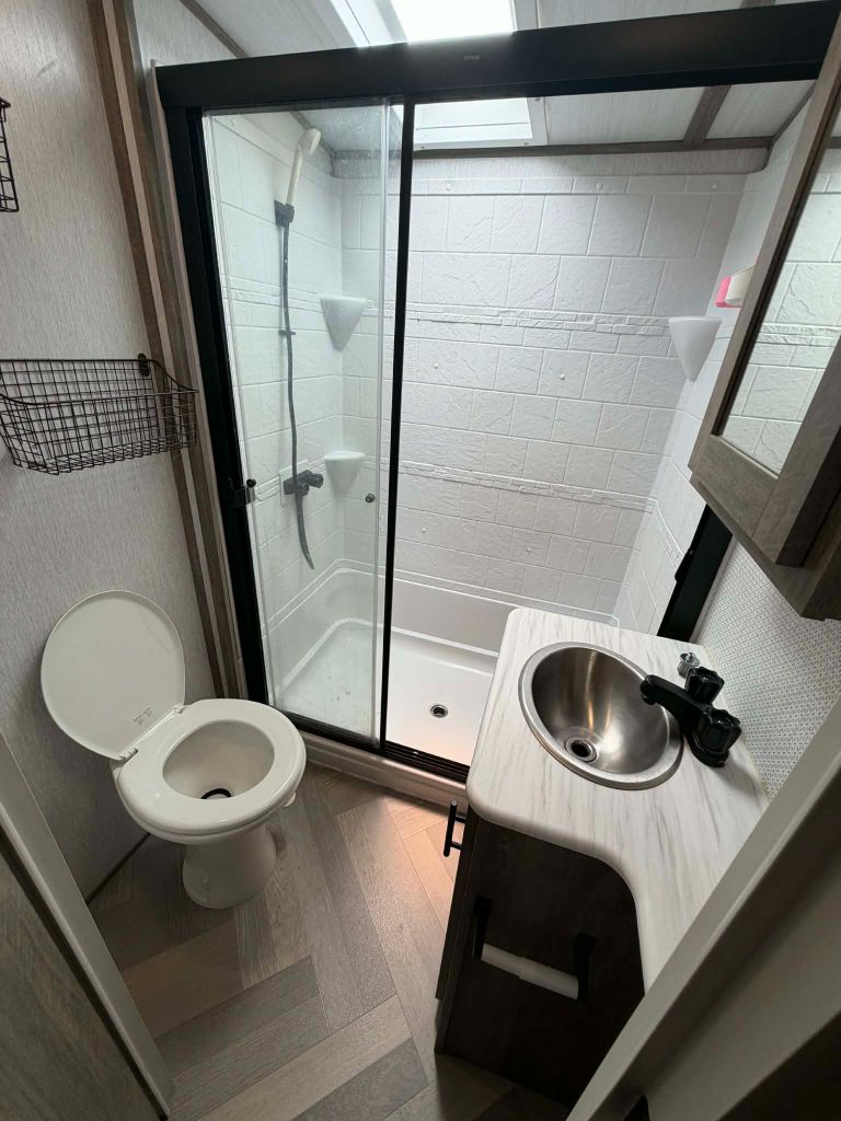 2022 Forest River Wildwood Laminated Towables - $36,900