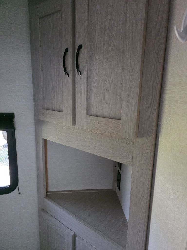 2023 Forest River Coachmen Apex - $28,900