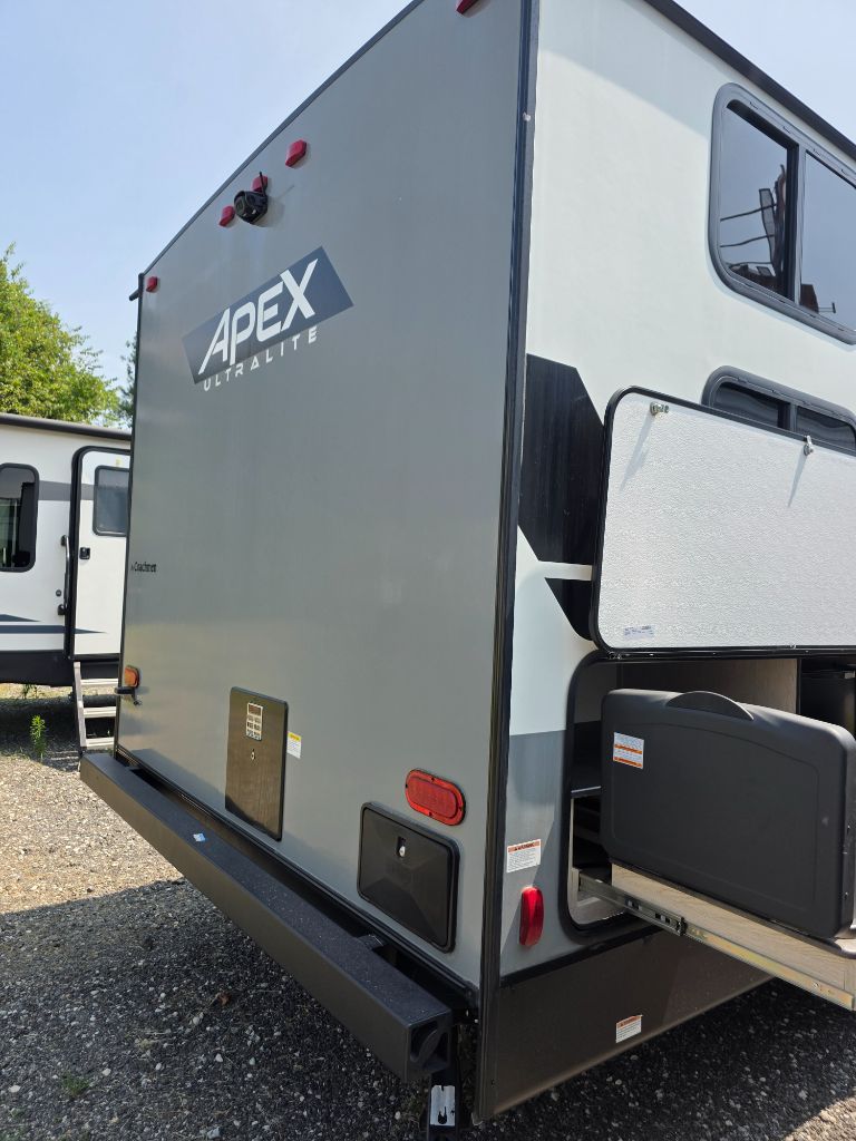2023 Forest River Coachmen Apex - $28,900