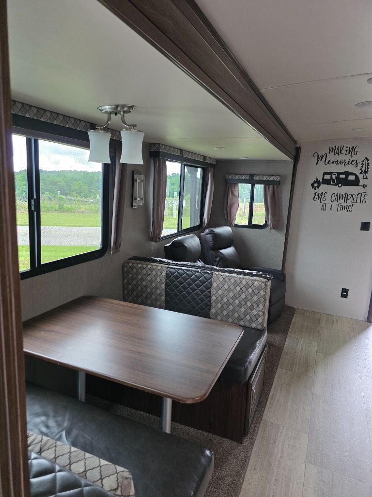 2019 Forest River Palomino Trailer - $24,699