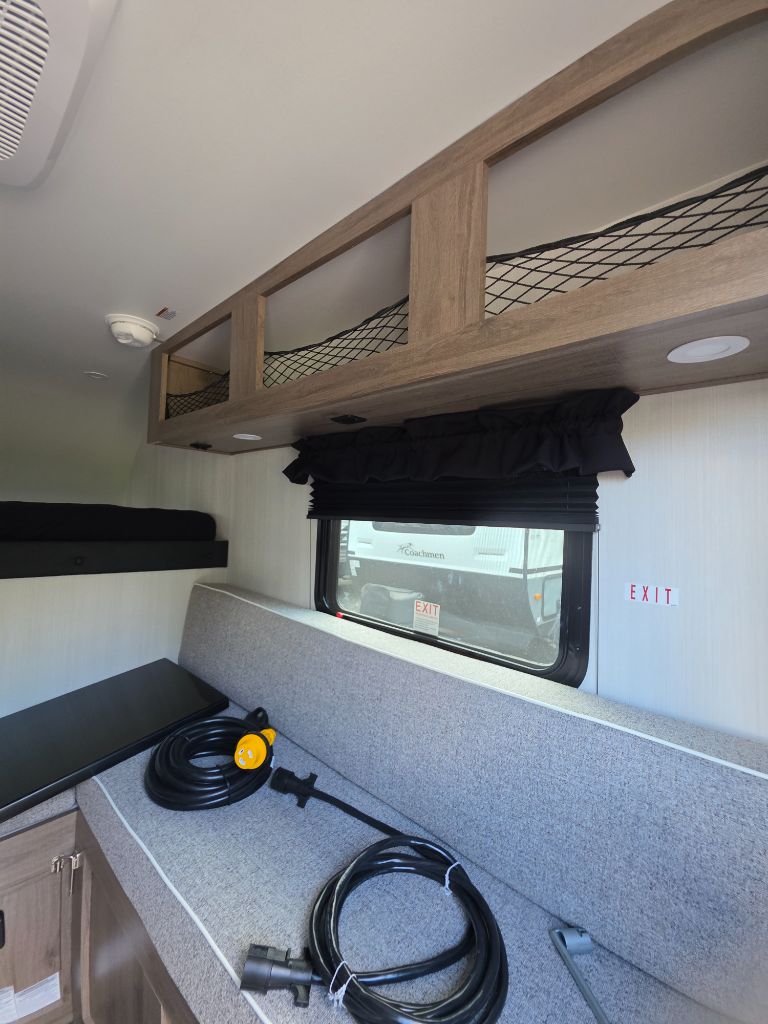 2026 TRAVEL LITE 26365U XS