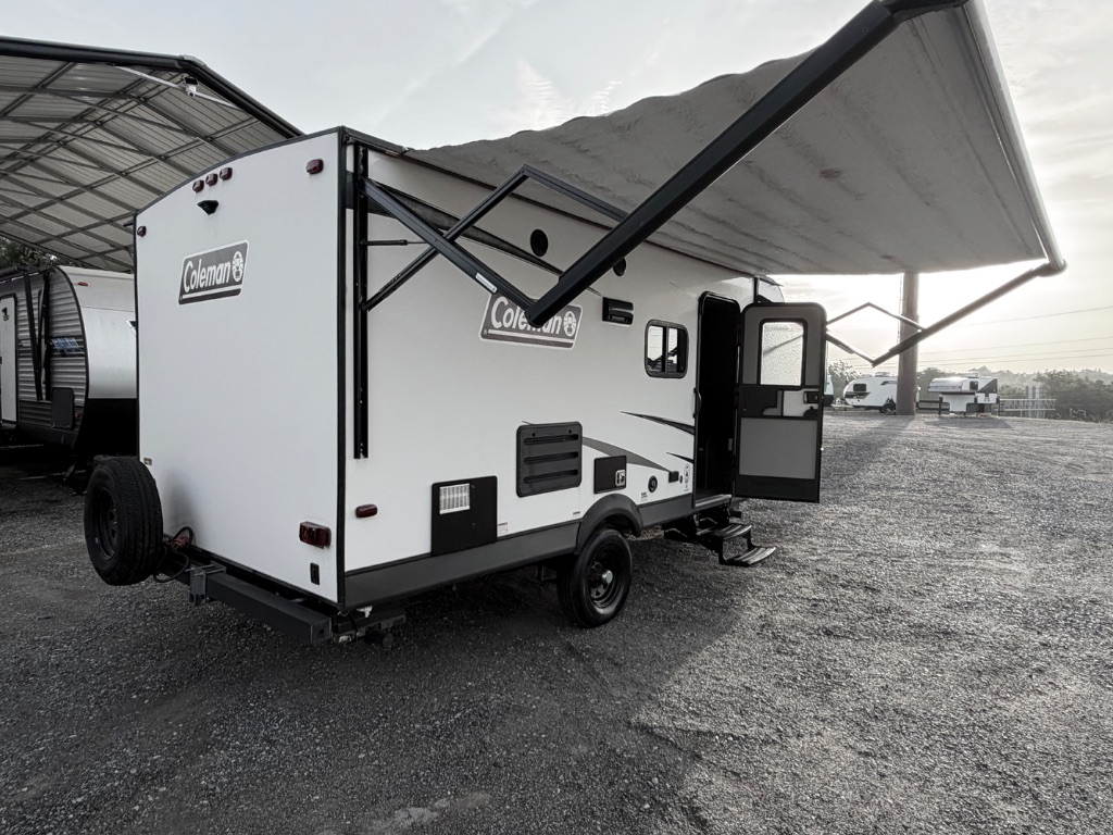 2021 Keystone Keystone - $16,995