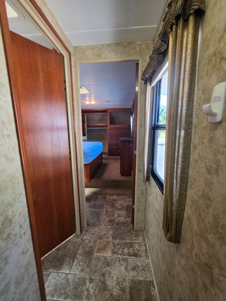 2012 Keystone Keystone - $13,900