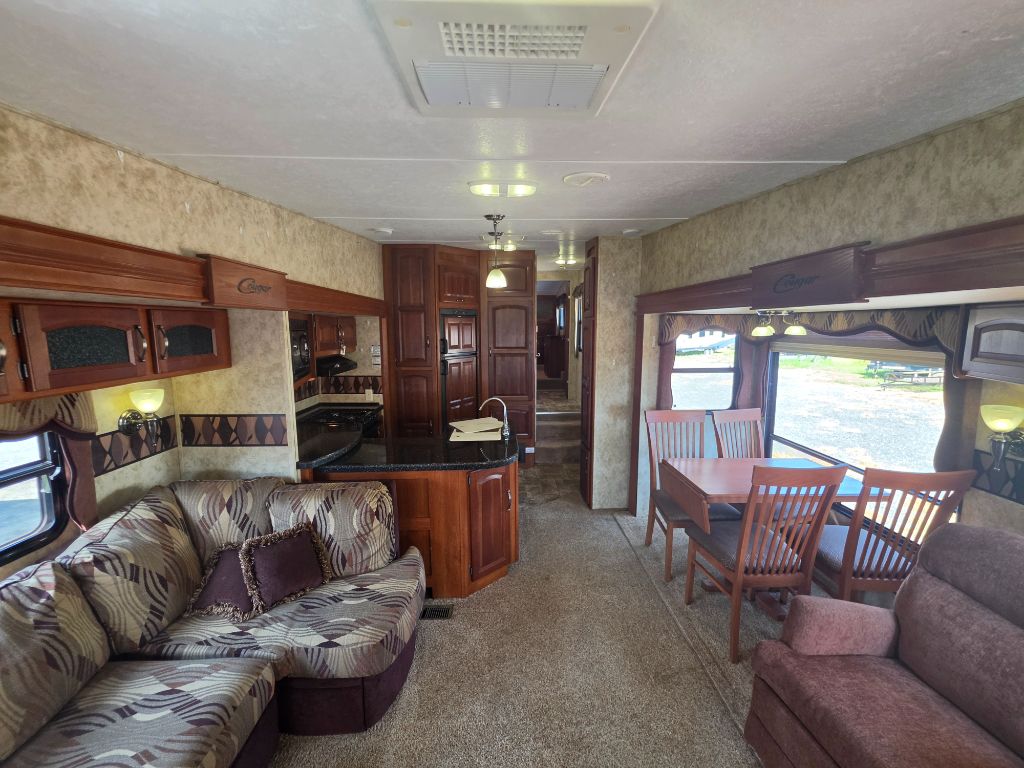 2012 Keystone Keystone - $13,900