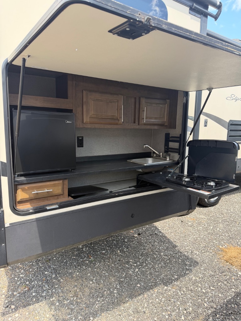 2020 Forest River Real-lite / Rockwood Lite Weight Trailers - $39,900