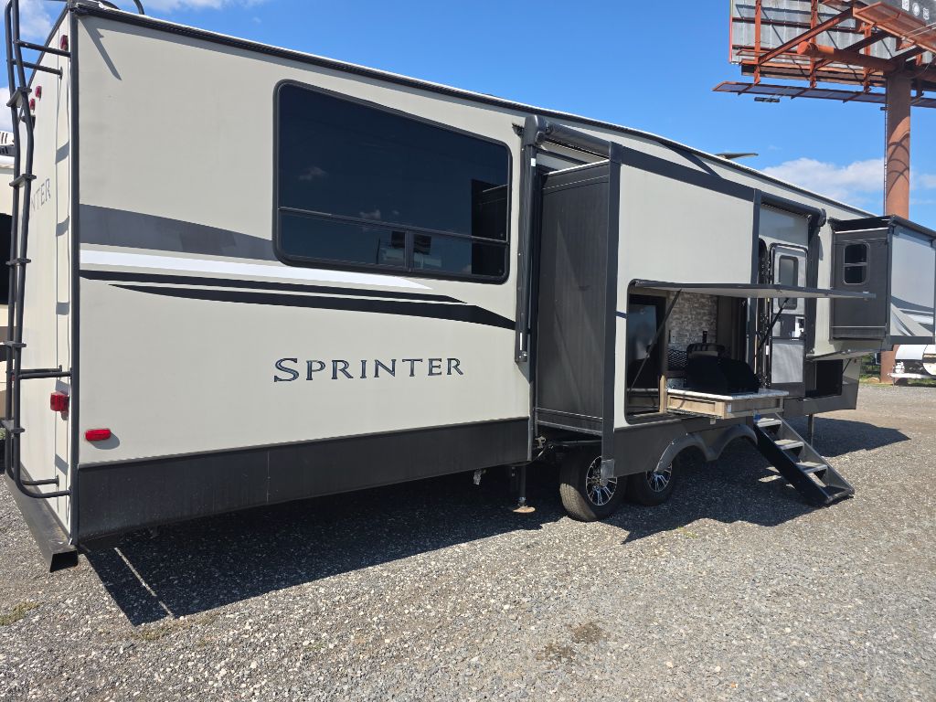2020 Keystone Keystone - $32,900