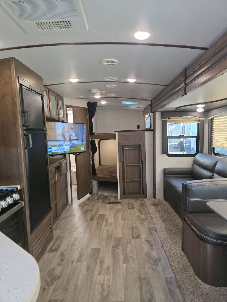 2019 Keystone Keystone - $22,995