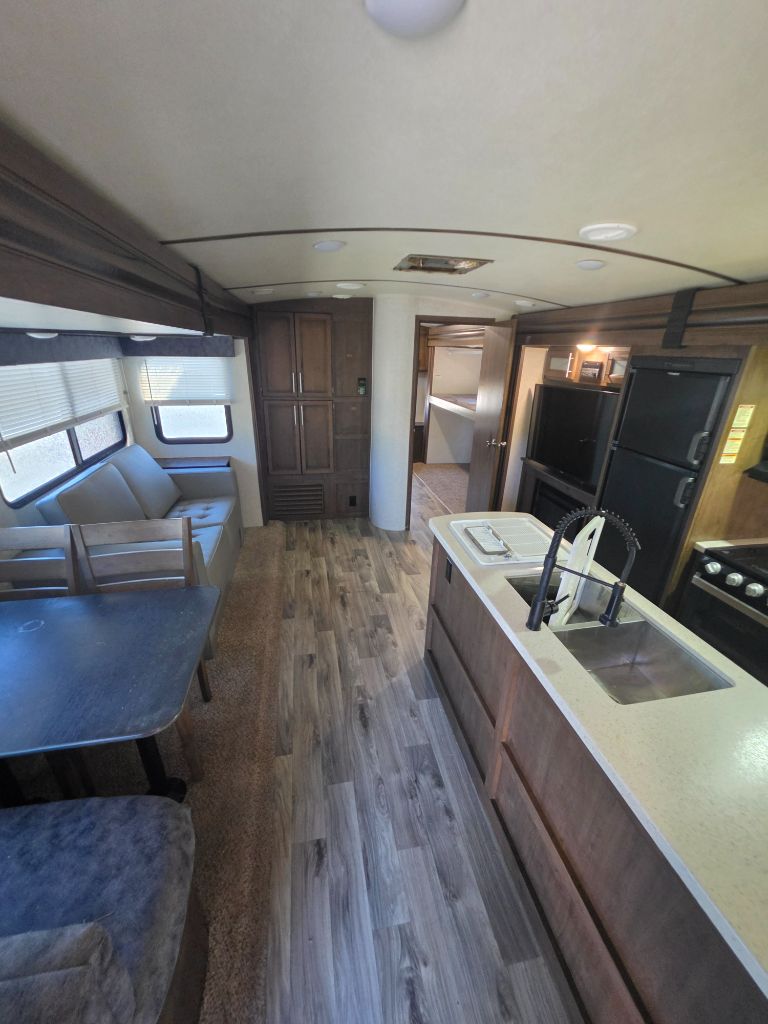 2020 Keystone Keystone - $24,900