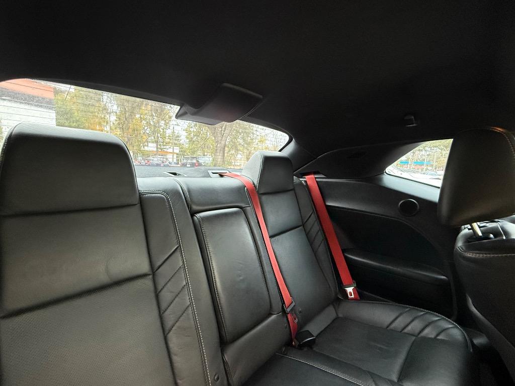 2015 Dodge Challenger - $39,900