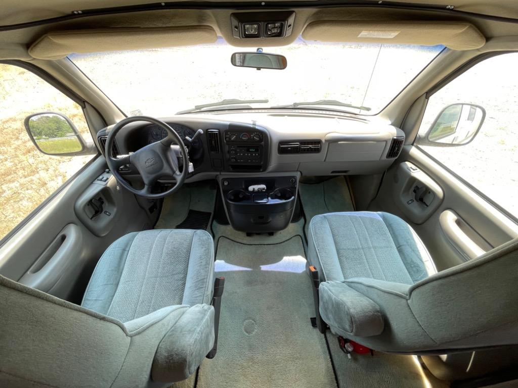 2001 Chevrolet Express - $38,500