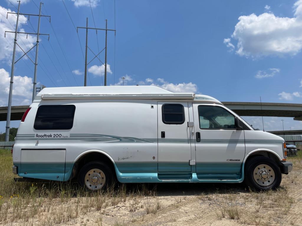 2001 Chevrolet Express - $38,500