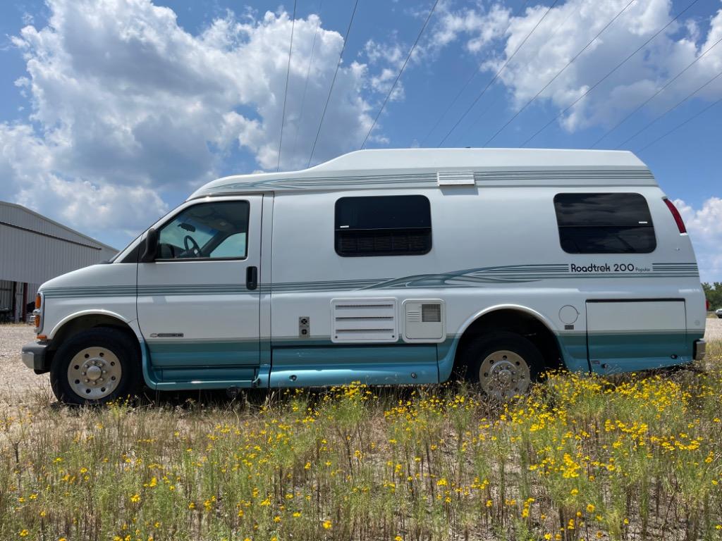 2001 Chevrolet Express - $38,500