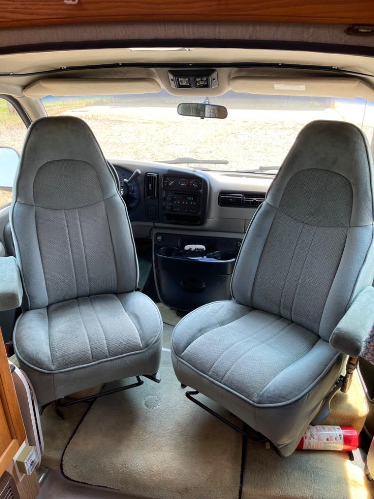 2001 Chevrolet Express - $38,500