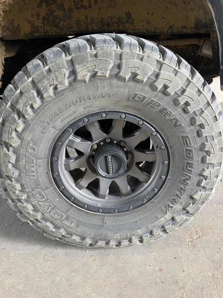 2001 Ford E-350 - $125,000