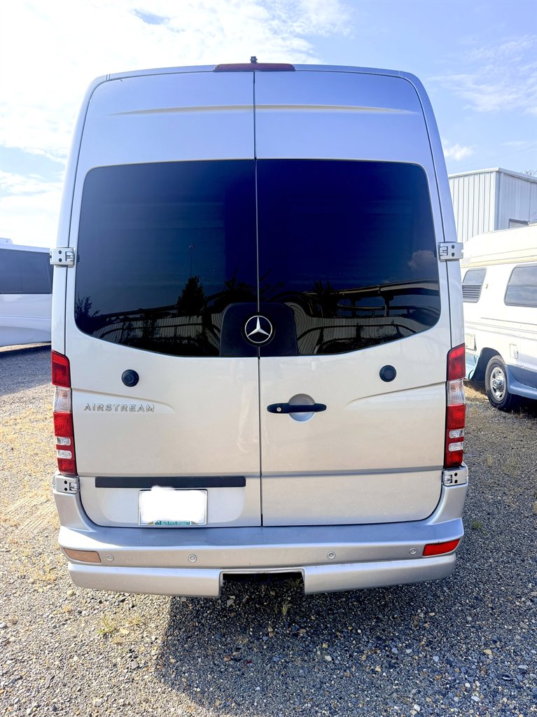 2014 Mercedes-Benz Sprinter - $79,990