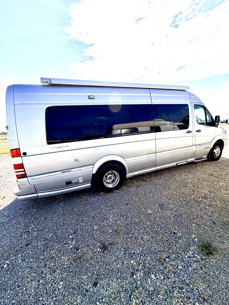 2014 Mercedes-Benz Sprinter - $79,990