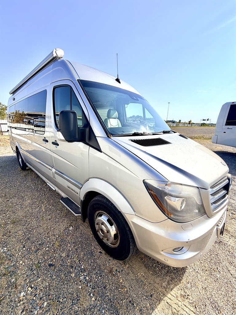 2014 Mercedes-Benz Sprinter - $79,990