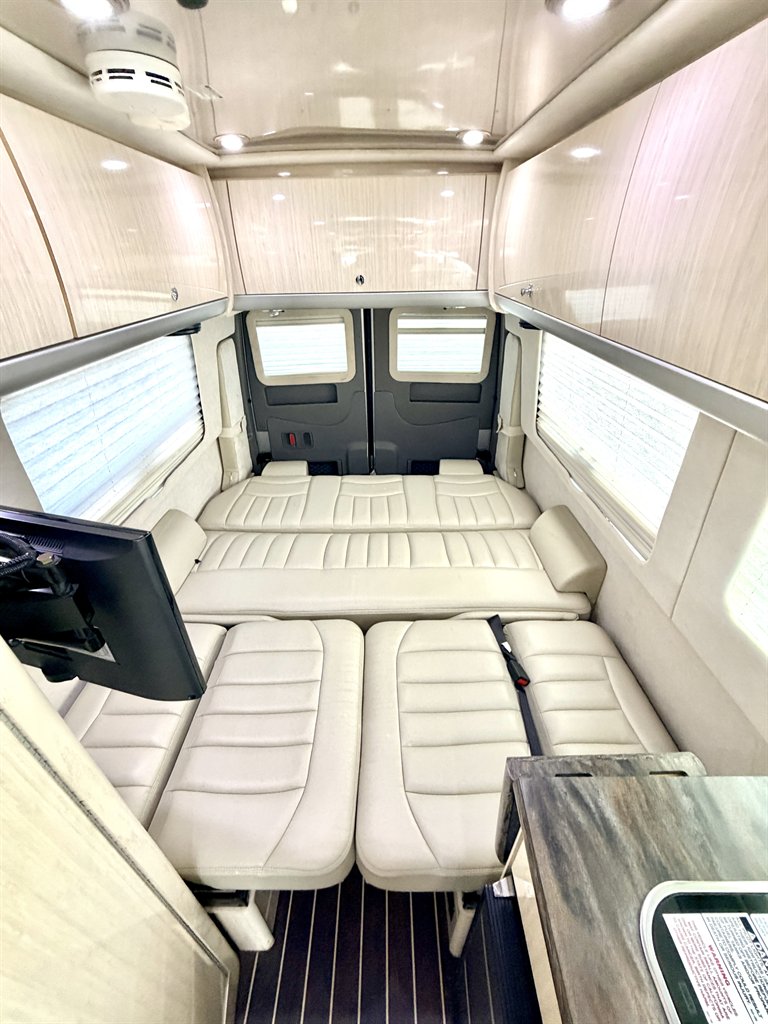 2014 Mercedes-Benz Sprinter - $79,990