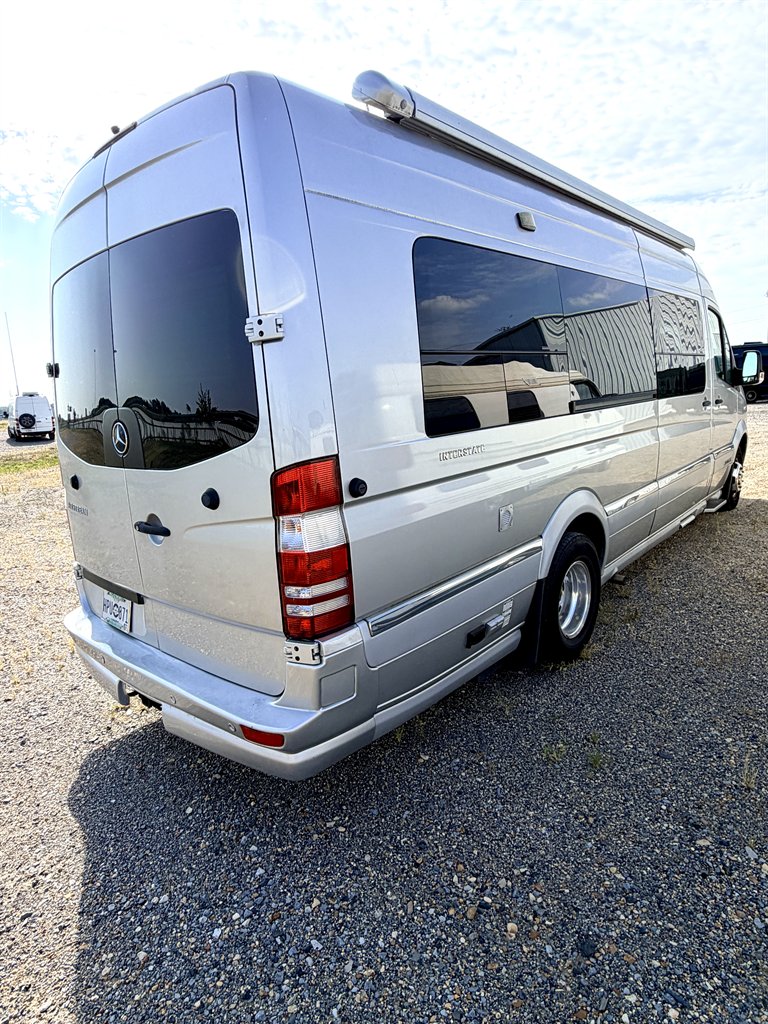2014 Mercedes-Benz Sprinter - $79,990