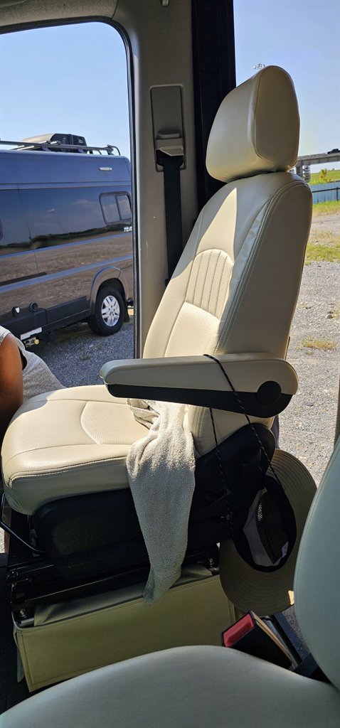 2015 Mercedes-Benz 500 - $69,900