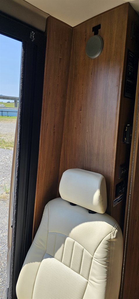 2015 Mercedes-Benz 500 - $69,900