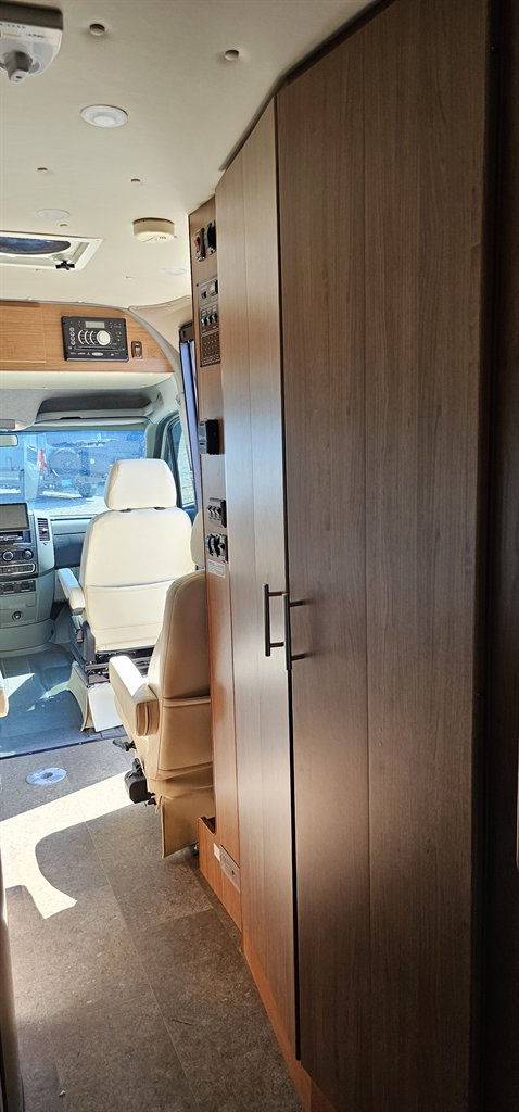 2015 Mercedes-Benz 500 - $69,900