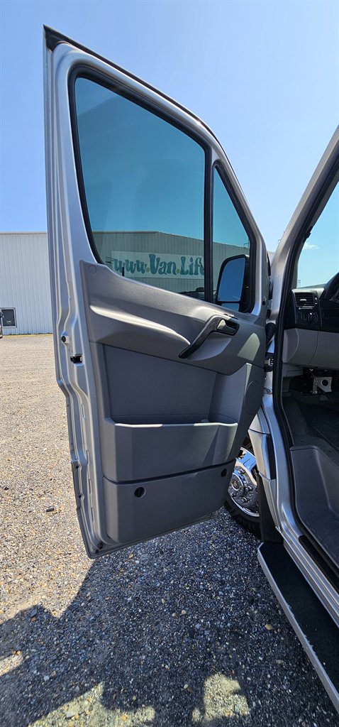 2015 Mercedes-Benz 500 - $69,900