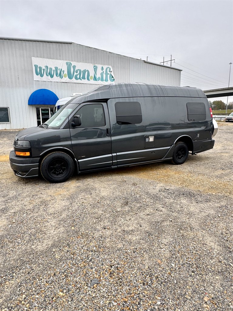 2017 Chevrolet Express - $92,990