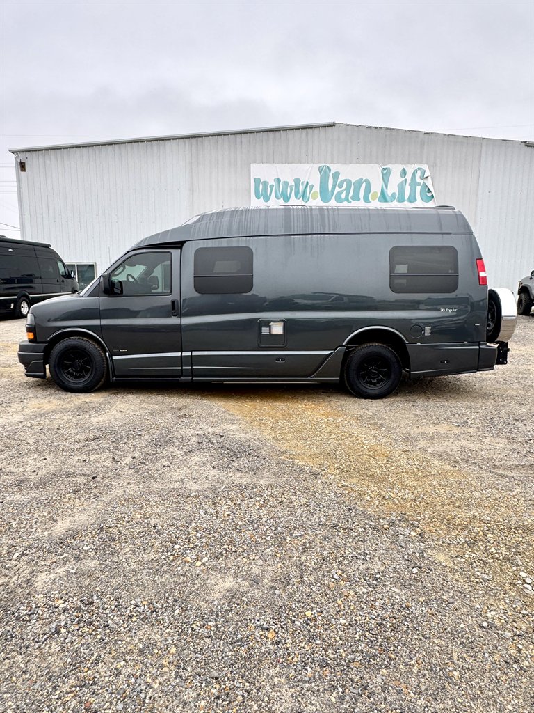 2017 Chevrolet Express - $92,990