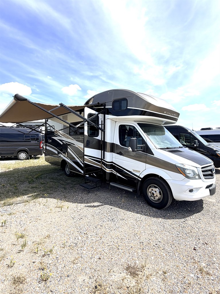 2017 Mercedes-Benz Sprinter - $72,000