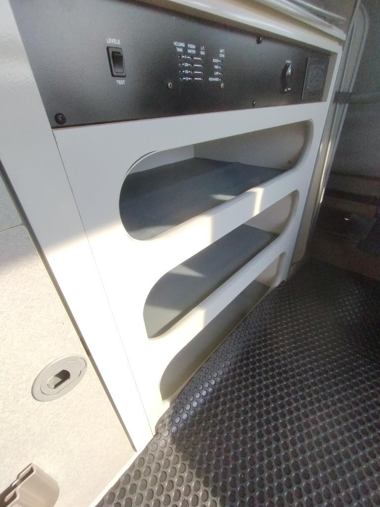 2000 Volkswagen Eurovan - $33,000