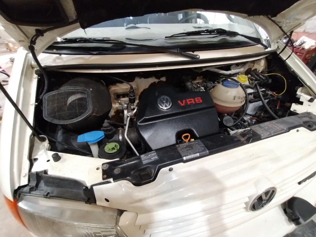 2000 Volkswagen Eurovan - $33,000
