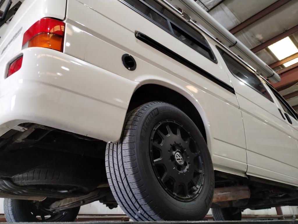 2000 Volkswagen Eurovan - $33,000