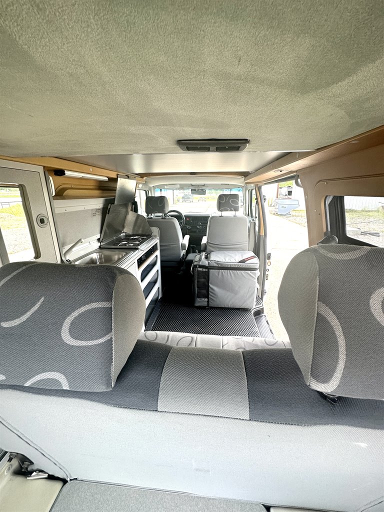 2000 Volkswagen Eurovan - $33,000