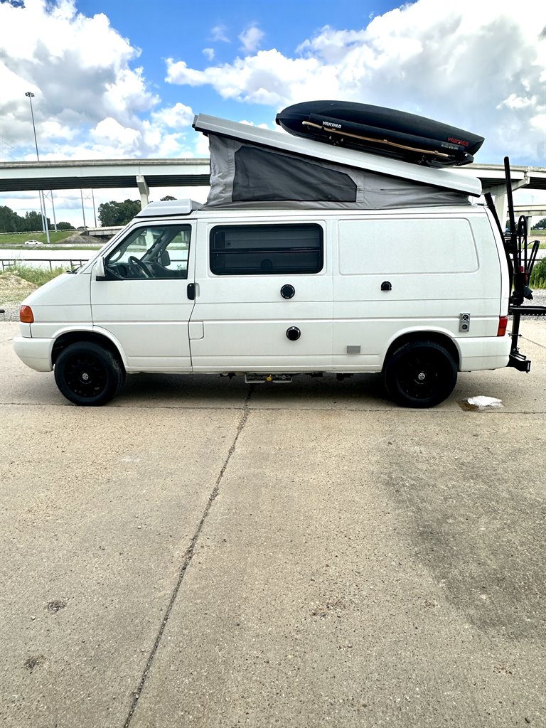 2000 Volkswagen Eurovan - $33,000