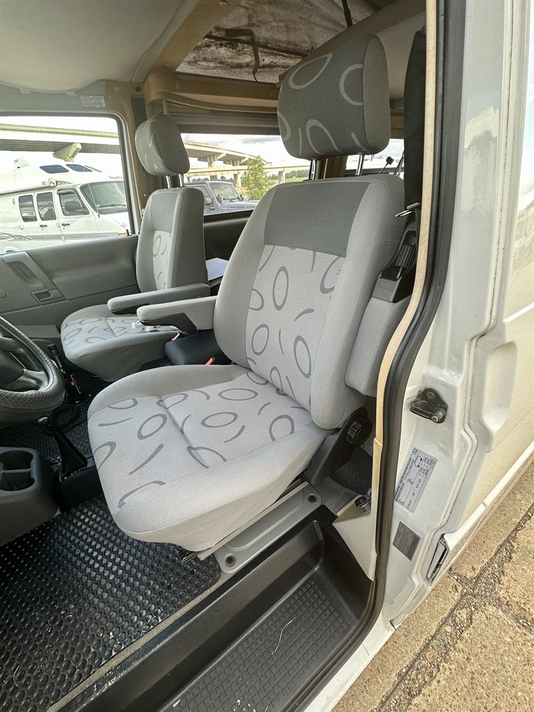 2000 Volkswagen Eurovan - $33,000