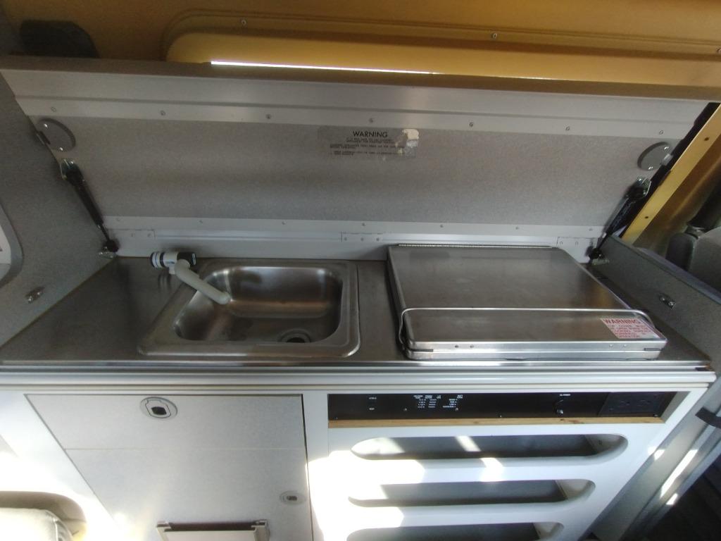 2000 Volkswagen Eurovan - $33,000