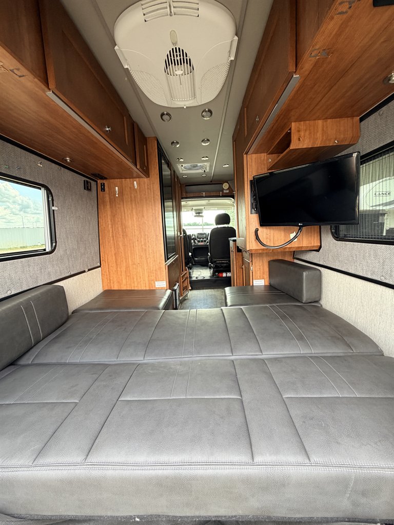 2018 Roadtrek Zion SRT - $61,999