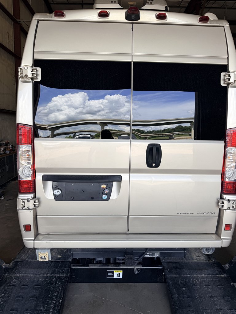2018 Roadtrek Zion SRT - $61,999