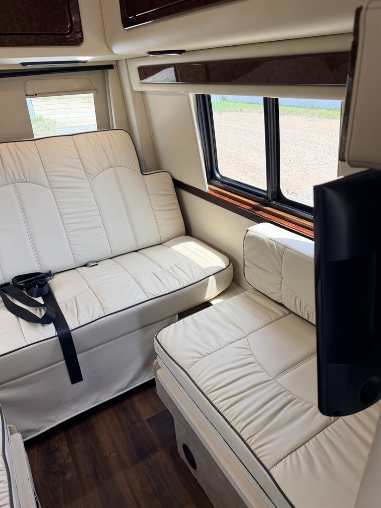 2020 Midwest Automotive D 170 Passage MD4 - $99,990