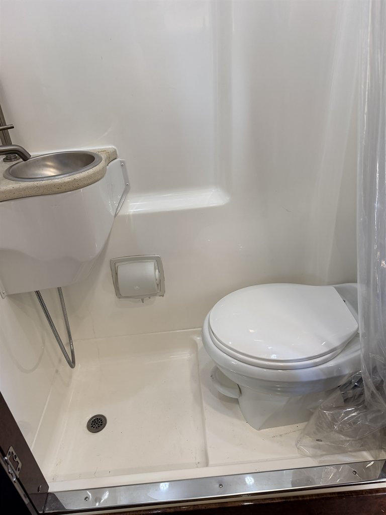2020 Midwest Automotive D 170 Passage MD4 - $99,990