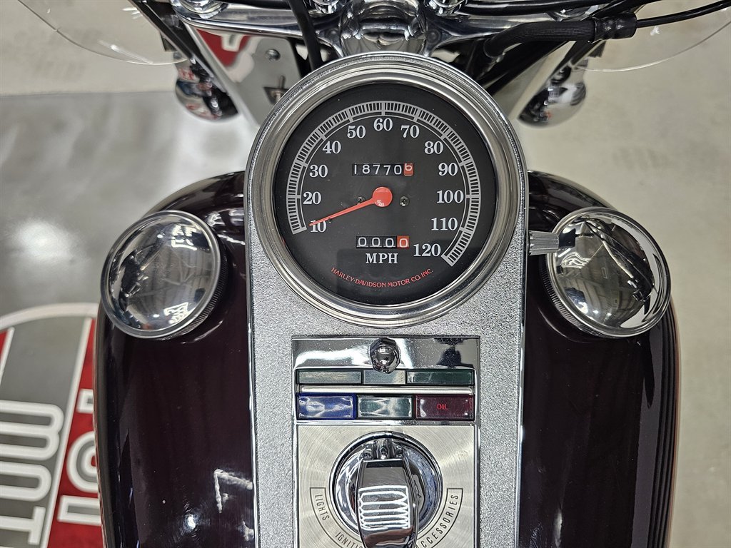 1990 Harley-davidson Heritage Softail Classic - $5,895