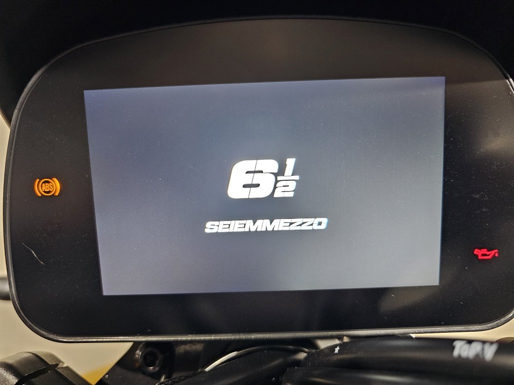 2023 Moto Morini Seiemmezzo - $4,750