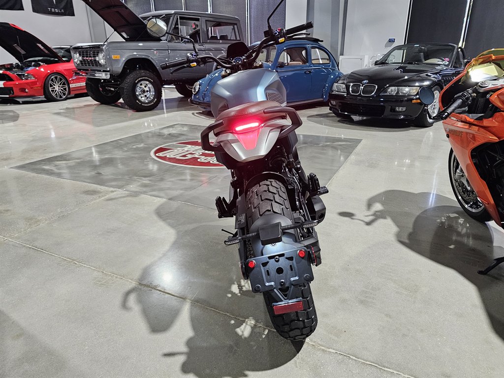 2023 Moto Morini Seiemmezzo - $4,750