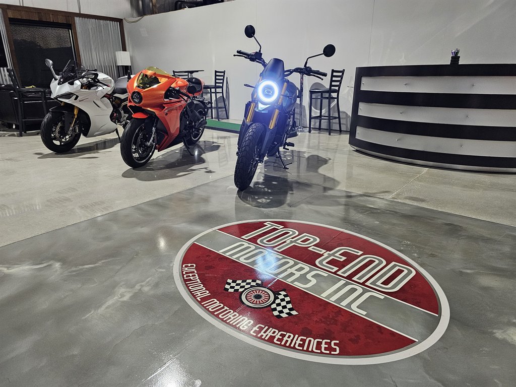 2023 Moto Morini Seiemmezzo - $4,750
