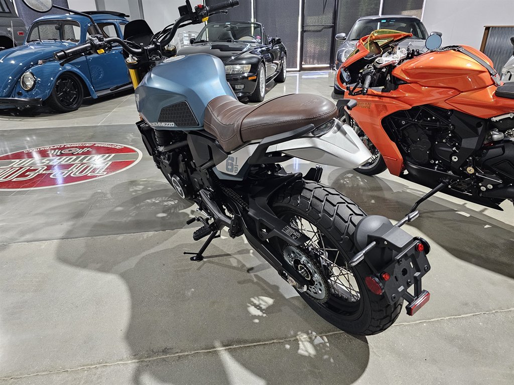 2023 Moto Morini Seiemmezzo - $4,750