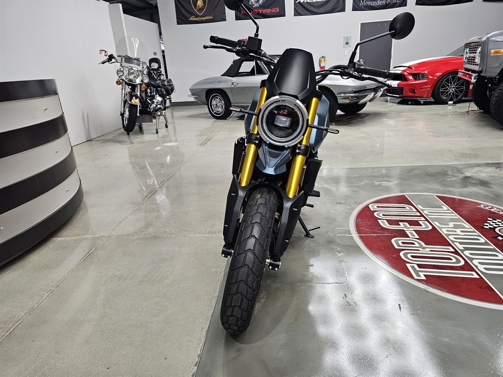 2023 Moto Morini Seiemmezzo - $4,750