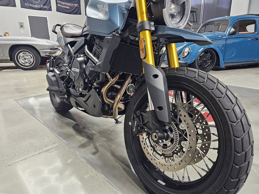 2023 Moto Morini Seiemmezzo - $4,750